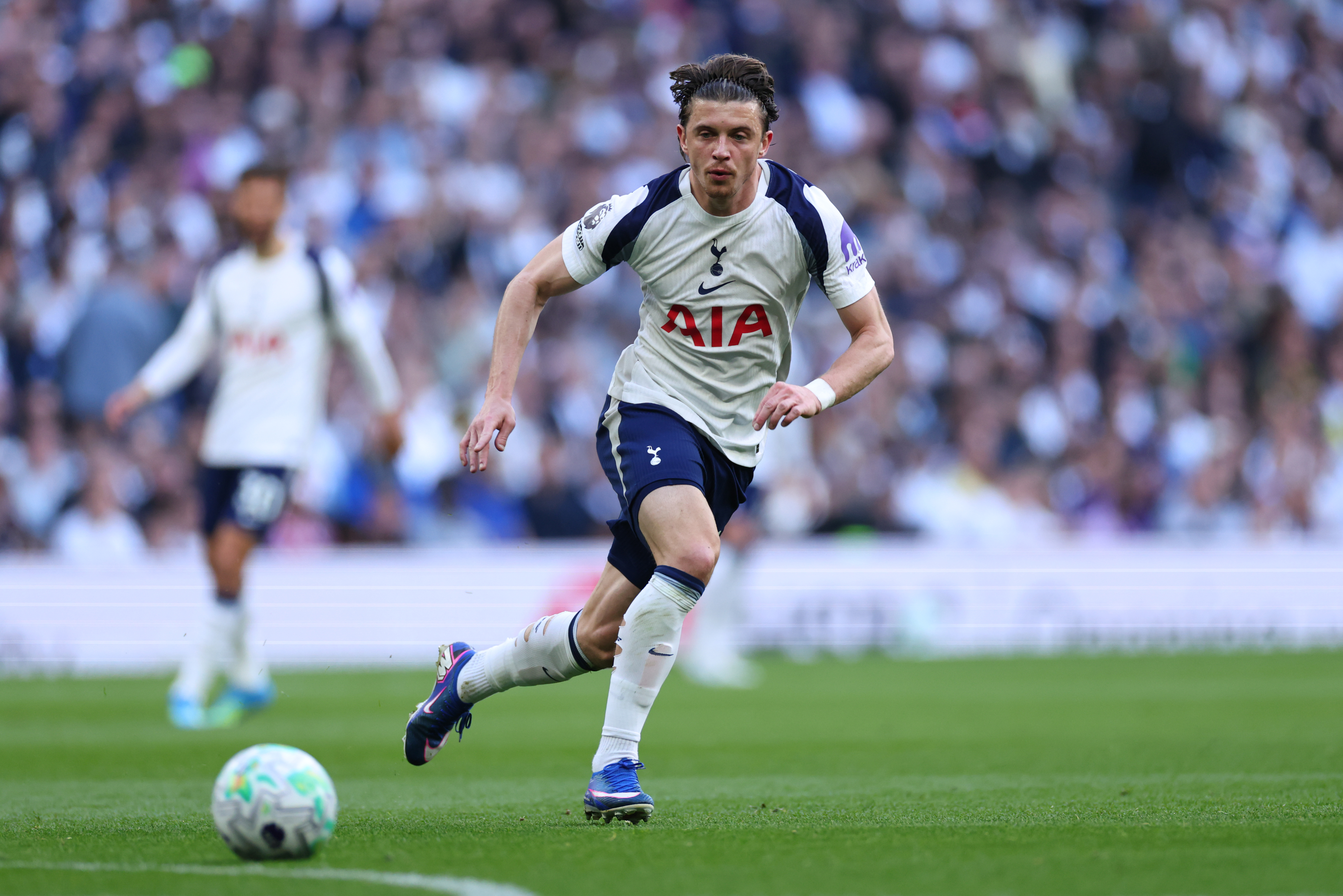 Tottenham erkämpft 2:1-Sieg in Villa Park und verlässt Abstiegszone — image 2
