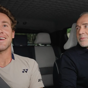 Álex Corretja conversa con estrellas del tenis sobre su pasado y los momentos que les han marcado