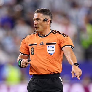 Istvan Kovacs, delegat la un duel echilibrat pentru calificarea în Champions League!