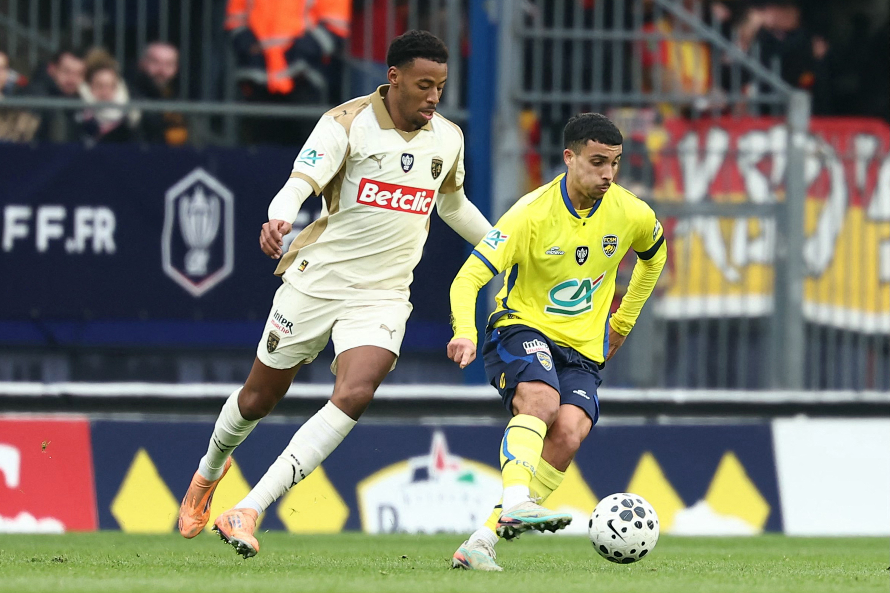 Aymen Boutoutaou, Sochaux.