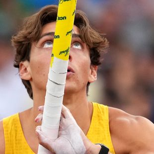 Armand Duplantis s-a retras din etapa de Diamond League de la Bruxelles! Karalis, câștigător