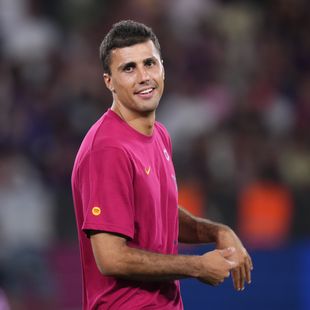 Rodri, tot mai aproape de debutul în tricoul Barcelonei! Mijlocașul a început antrenamentele în grup