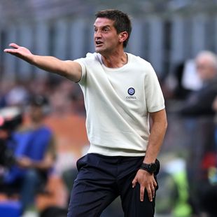 Cristi Chivu, obligat să producă schimbarea la Inter? "Mai devreme sau mai târziu va trebui"