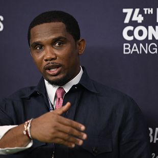 Infantino are și susținători! Samuel Eto'o îi cere să nu renunțe la planul de privatizare a CM