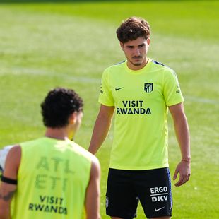 Julian Alvarez nu s-a prezentat azi la antrenamentul lui Atletico! Motivul pentru care a absentat