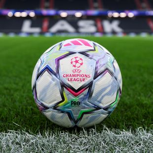 UEFA a dezvăluit mingile cu care se va juca în Champions League, în noul sezon. Ce omagiază designul