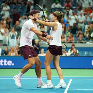 Favoriții nr. 4 au pierdut finala de dublu mixt de la US Open! Muchova și Mensik au câștigat trofeul
