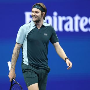 Alexander Bublik a oferit faza zilei la US Open! Cum a departajat doi copii care voiau prosopul său
