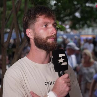 Moutet : "Ça fait un an que j'ai mal au poignet, il faut écouter son corps à un moment donné"