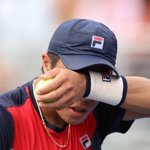 Surpriza zilei la US Open! Omul care "a rupt" norii la Montreal & Cincinnati, învins clar în turul 2