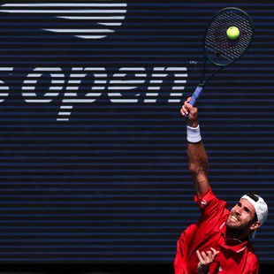 Surpriză mare la US Open! Favoritul #3 și semifinalistul de anul trecut a fost eliminat de Khachanov