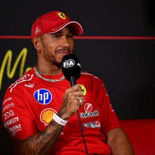 Ferrari îl onorează pe Schumacher la Monza! Lewis Hamilton, discurs superb despre legenda Formulei 1