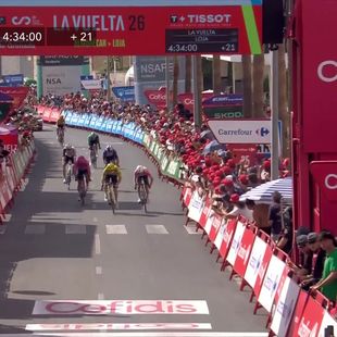 Van Aert s-a impus în etapa a 13-a a Turului Spaniei; Mas rămâne lider la general