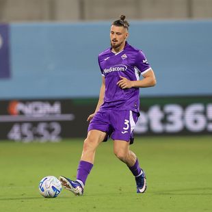 Radu Drăgușin, mai multe pase de gol la Fiorentina decât în întreaga carieră