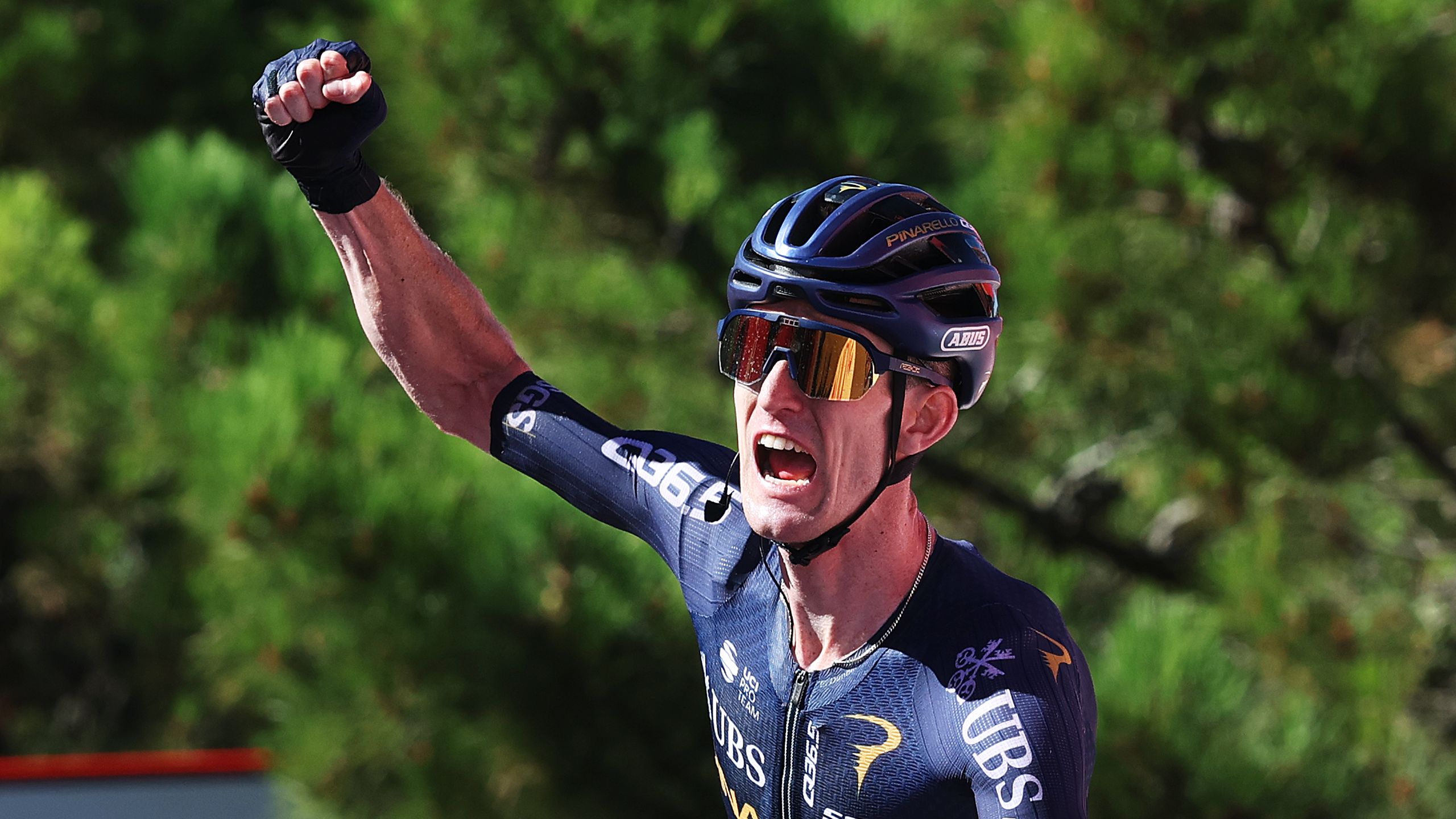 Incredible Turnaround: Dunbar Triumphs in Stage 19