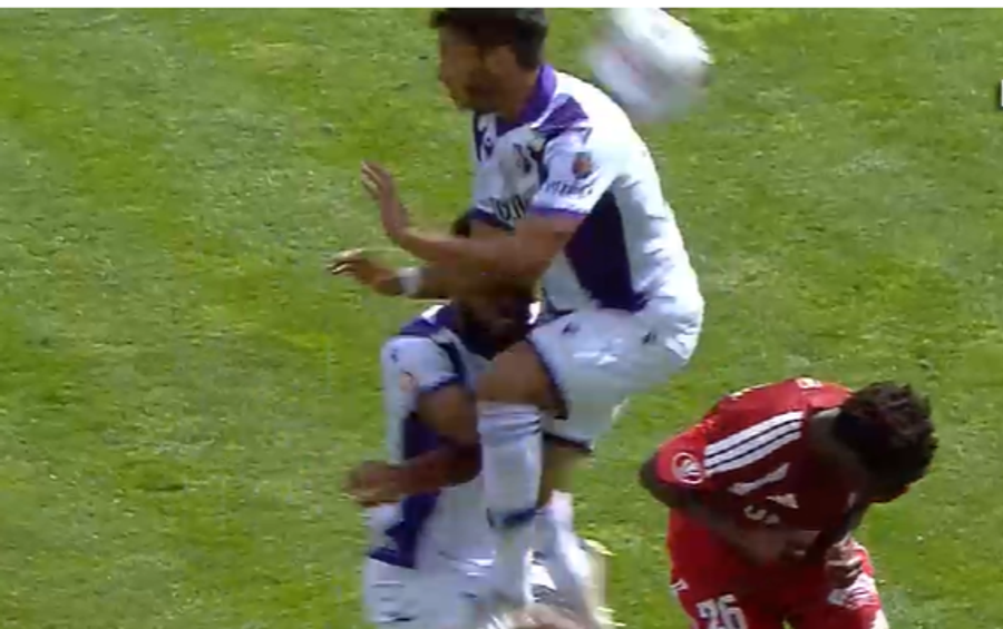 Momentul accidentării (sursă: captură de ecran Digisport)
