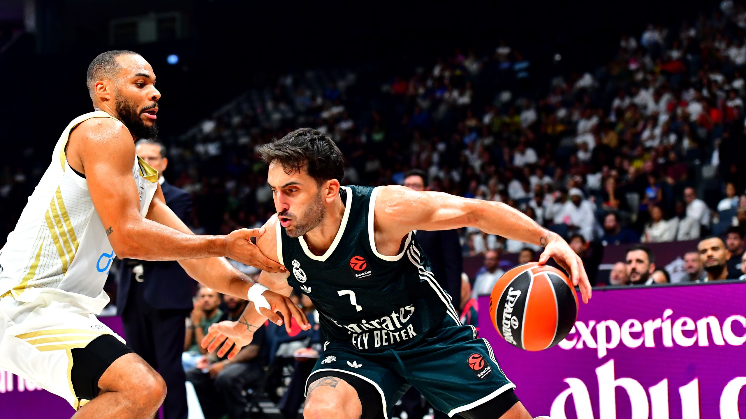 Dubai-Real Madrid: La vieja guardia vale una final (95-98)
