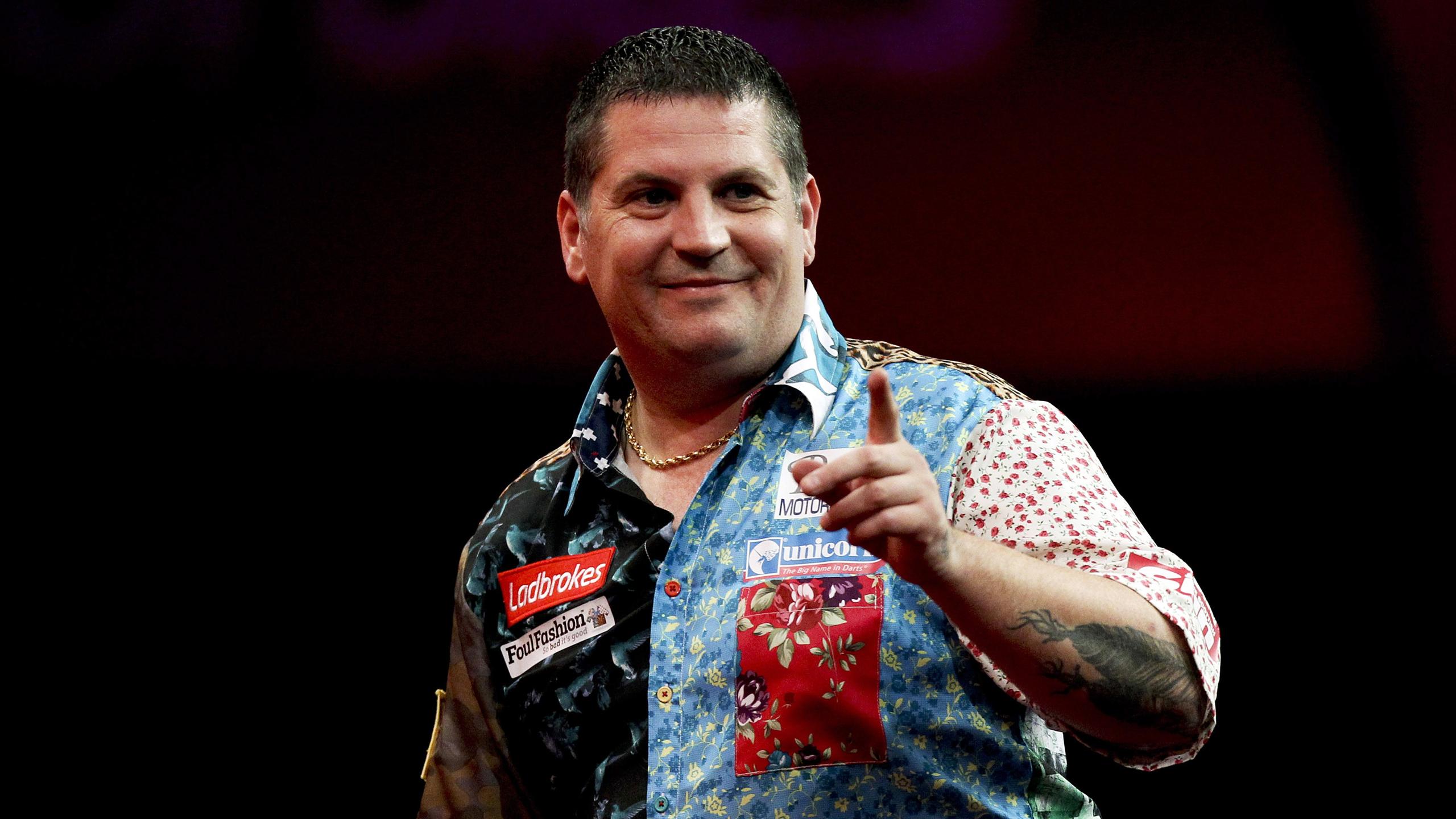 Gary Anderson won his first PDC title with a thrilling 7-6 win over Phil Taylor in the final. 