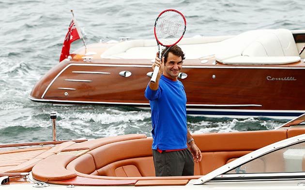 Roger Federer on a speedboat (Getty)